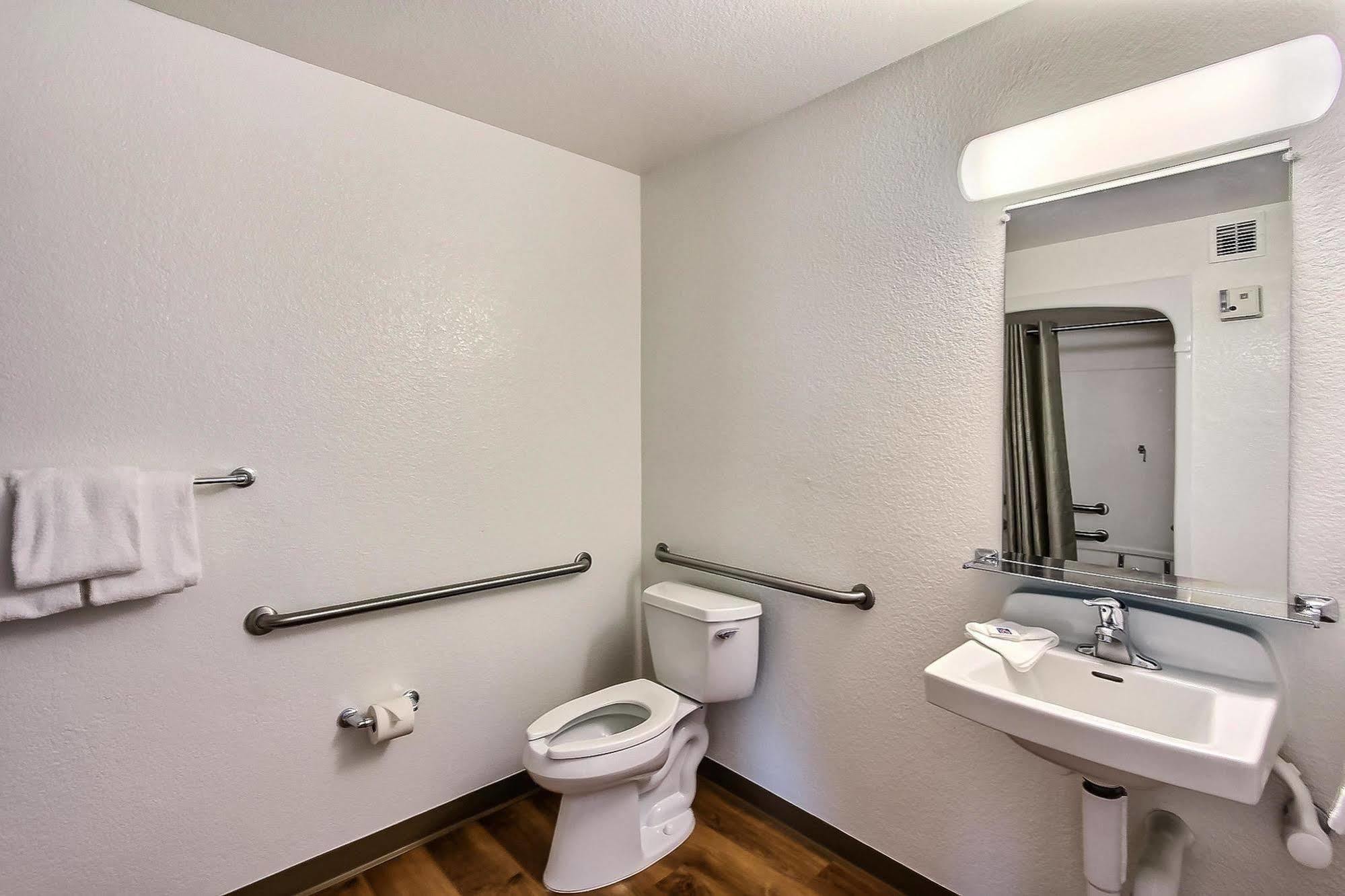 Motel 6-Gilroy, Ca Екстер'єр фото