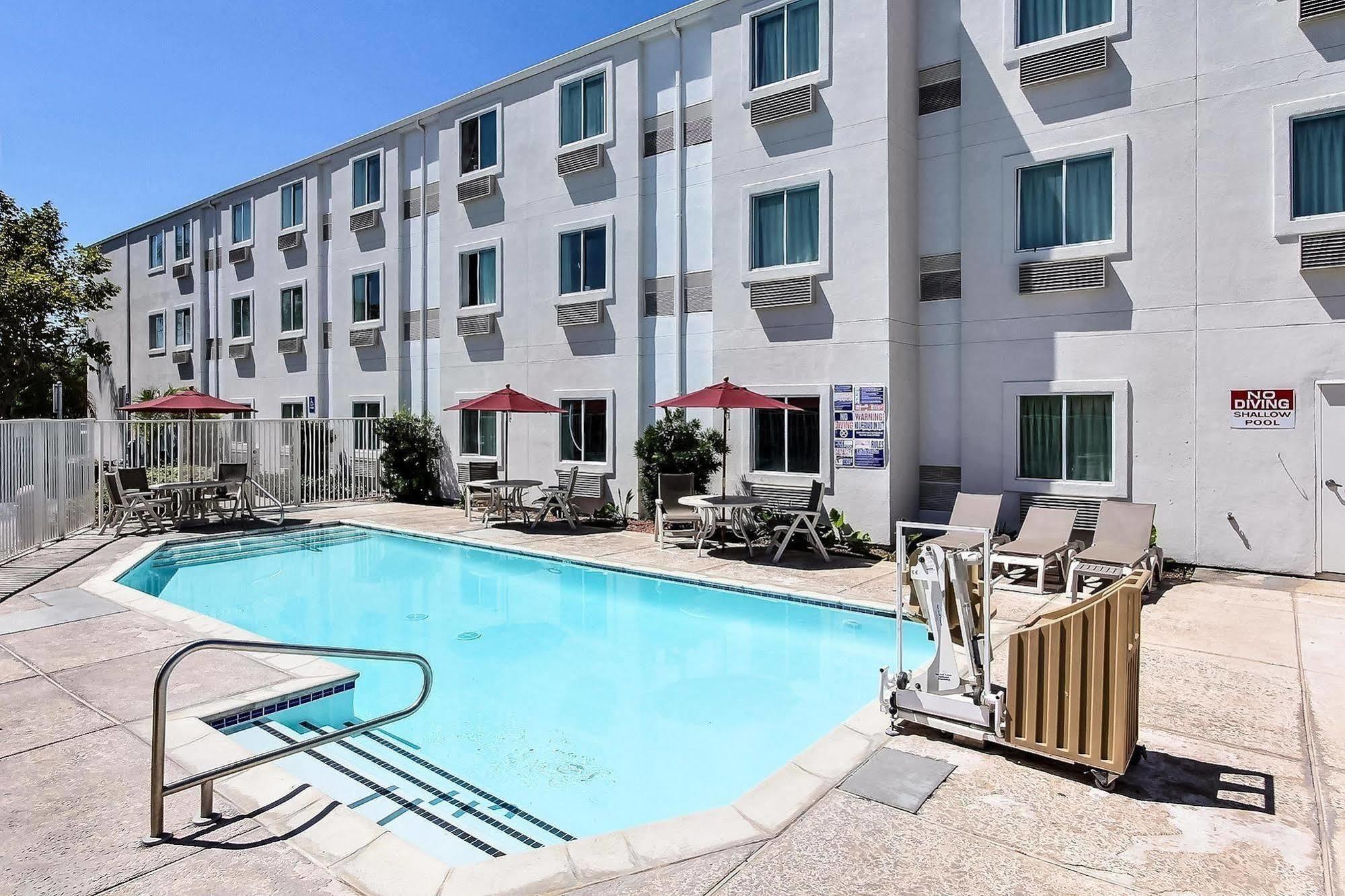 Motel 6-Gilroy, Ca Екстер'єр фото